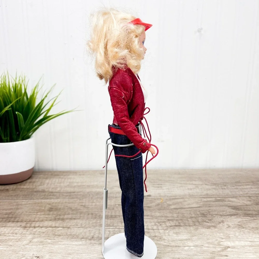 Mattel BAYWATCH Barbie Lifeguard Barbie Doll, 1994‎ with Jetski